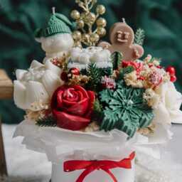 Handmade Mini Christmas Candle Bouquet - Wax Flower Arrangement - thumbnail 3