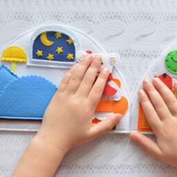 Felt Quiet Book Igloo Polar Bear Montessori Activity Toy - thumbnail 4