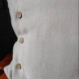 Oatmeal Linen Pillow Cover - Thick Linen, Coconut Buttons - thumbnail 3