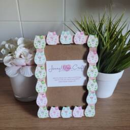 Colourful Chinese Lucky Cat Wooden Button Photo Frame 4 X 6 Inches - thumbnail 2