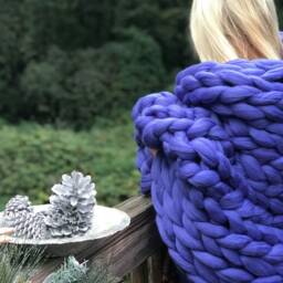 Super Chunky Blanket, Knit Merino Wool Yarn, Knitting - thumbnail 3