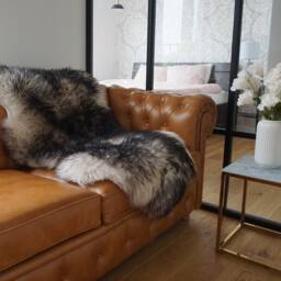 Original Black & White Rug Mouflon Genuine Natural Sheepskin Rugs Rug Throw Carpet Outdoor , Shag - thumbnail 3