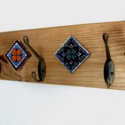 Rustic Wood Coat Rack Mexican Terracotta Tiles, Bronze Hooks, 60cm - thumbnail 4