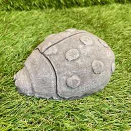 Small Concrete Ladybird Ornament Outdoor Garden Bug Insect Lawn Sculpture Frost Protected - thumbnail 1