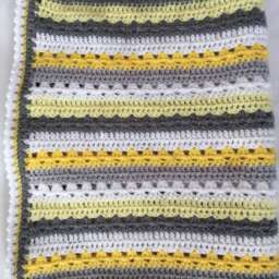 "Unisex Baby Crochet Blanket, New Gift, Shower Present, 25"" X 31" - thumbnail 4