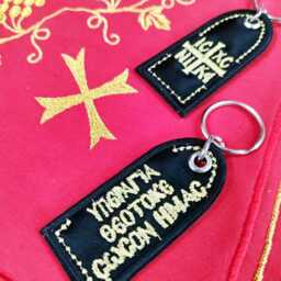 Gold-Embroidered Theotokos Prayer Keychain With Holy Myrrh - thumbnail 3
