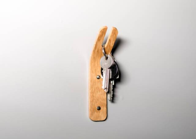 Minimalist Key Wall Hooks Storage Multipurpose Oak - image 1