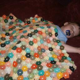 Newborn Crochet - Floral Baby Blanket Shower Gift - thumbnail 3
