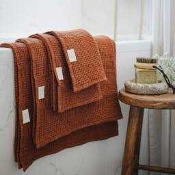 Waffle Linen Bath Towels/stonewashed Towels in Various Sizes & Colors Highly Absorbent Hypoallergenic European Flax - thumbnail 1