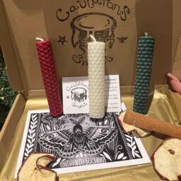 Yule Spell Candle Set Hand Rolled Beeswax, Winter Solstice Ritual - thumbnail 2