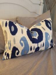 Robshaw Ikat.blues.slipcover.pillows.toss Pillows.home Decor.winter Blues.decor Blues.throw Pillows.accent Pillows.cushion Covers - thumbnail 1