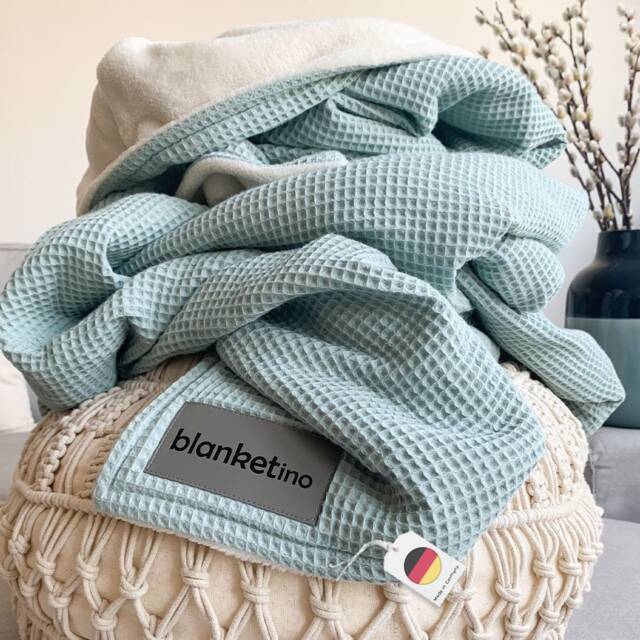 "Cuddly Blanket Mint/Sand White ""Vollkommen" - image 1