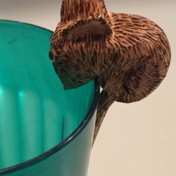 Hand Carved Perched Mouse - thumbnail 4