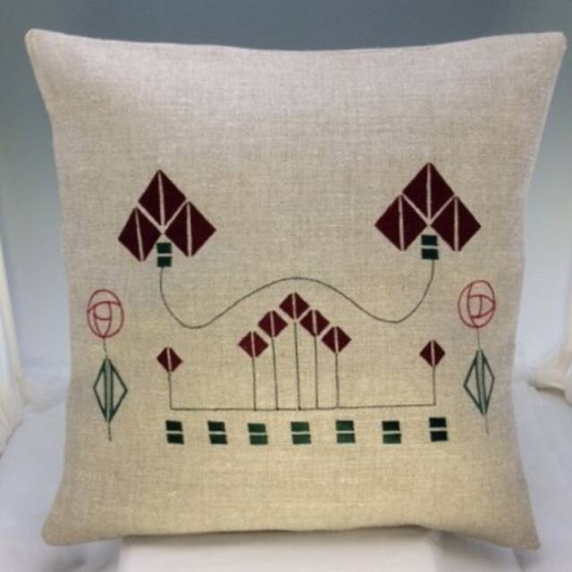 Red Tulip & Rose Garden Pillow 16 - image 1