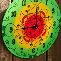 Flores De Verano Clock - Southwestern Style Geometric Mandala Painting On Vinyl Record - thumbnail 4
