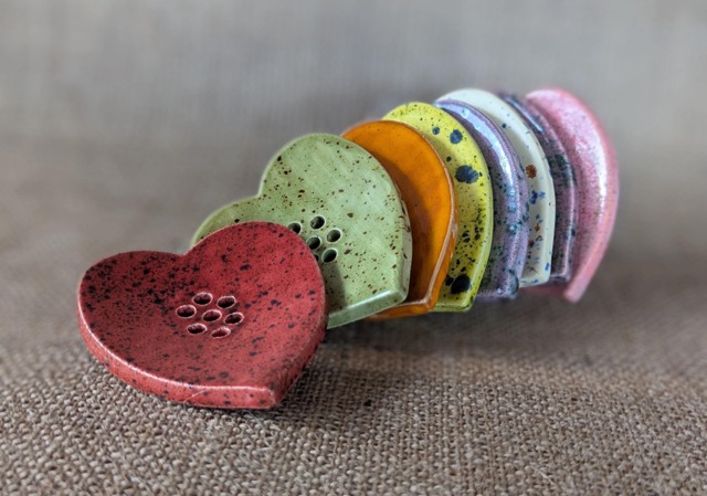 Ceramic Heart Shaped Soap Dish - Moorland Colours - image 1