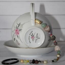 Afternoon Tea With The Birds++Golden Rose Bird Seed Teacup Feeder - thumbnail 2