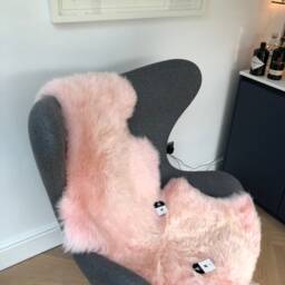 Pink Sheepskin Rug, Long Pink Baby Rug , Pale Sheepskin, Fluffy Genuine - thumbnail 2