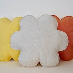 "Linen Bloom Pillow ""Sandy Lily" - thumbnail 2