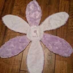 Lavender Daisy Minky Baby Blanket Newborn Cuddle Lovie - thumbnail 3