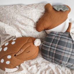 Deer-Shaped Cushion 100% Linen Woodland Home Accent - thumbnail 3