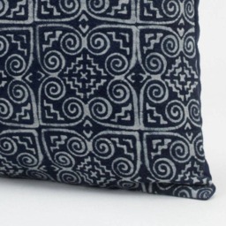 Hmong Indigo Batik Lumbar Pillow Cover Hill Tribe Handspun Cotton - 13 X 24 - thumbnail 3