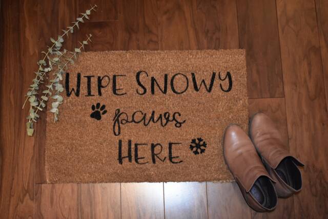 Wipe Snowy Paws Here - image 1
