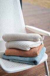 Waffle Linen Towel in Oatmeal. Linen-Cotton Blend Waffle Bath Towel. Absorbent & High Quality - thumbnail 1