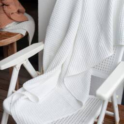 Waffle Linen Towel in Oatmeal. Linen-Cotton Blend Waffle Bath Towel. Absorbent & High Quality - thumbnail 4