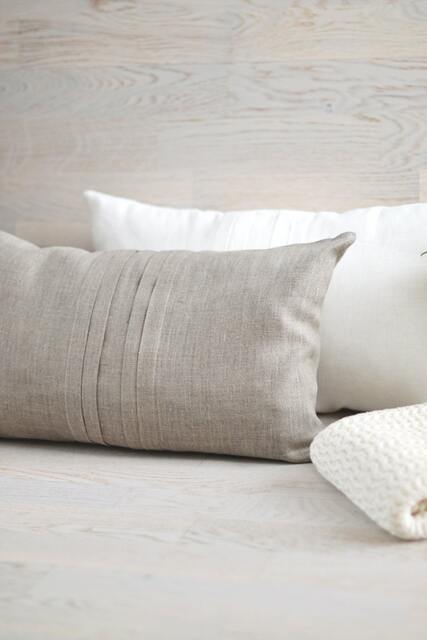 Natural Linen Throw Pillow Cover Comfy Sofa Decorative Cushion Long Bedroom Lumbar Sham Toss Organic Case Boho Rustic Interior Decor - image 1