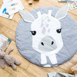 Personalised Giraffe Baby Playmat - Soft Cotton Tummy Time Mat - thumbnail 3