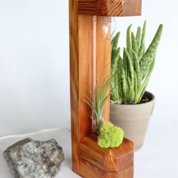 Geometric Crystal Lamp & Air Plant Holder Made With Reclaimed Wood Copper - thumbnail 2