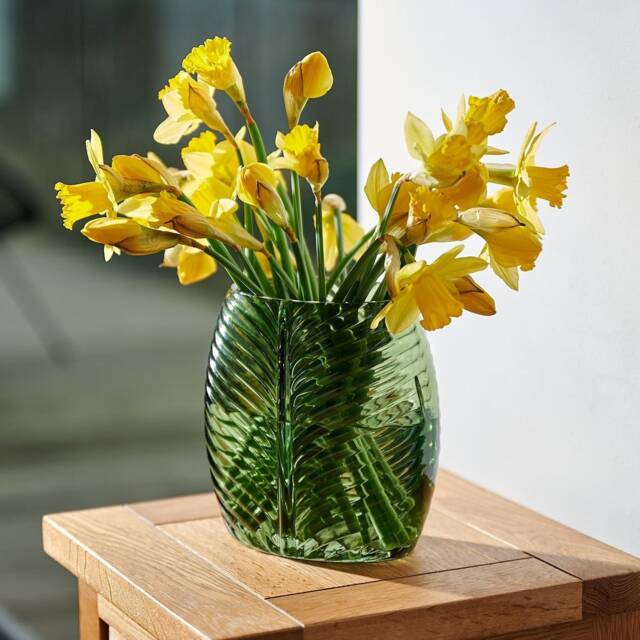 Little Green Botanical Leaf Vase - Shaped Glass Retro Ideal For Dried Or Fresh Flower Arrangements UK Florist - image 1