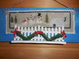 Frosty & His Family Wall Hanging - thumbnail 1