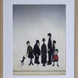 L.s. Lowry Art Print - The Family Oak Finish Frame With Mount & Textured Image - thumbnail 2