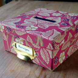 William Morris Receipt Box Bramble Russet Design, Handmade in England - thumbnail 2