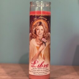 Libra Olivia Newton-John Guardian Angel Prayer Candle - thumbnail 3