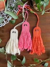 Macrame Ghost Car Charm - Trendy Halloween Decor Accessory Boho Pink - thumbnail 1