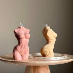 Geometric Woman Torso Candle Handmade Vegan Soy Wax Sculpture - thumbnail 3