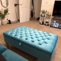 Smartstash Handmade Chesterfield Storage Ottoman Box Footstool Coffee Table in High Qualtity Plush Fabric