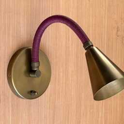 Mid Century Brass Gooseneck Wall Sconce - Adjustable Italian Stilnovo Lamp- Leather Reading Sconces Seed Hotel Style - thumbnail 2