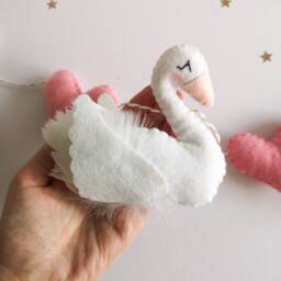Swan Nursery Decor/Accessories. Girls Garland, Room Accessories, Baby Shower Gift, Swan Heart Felt Swan - thumbnail 2
