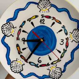Upcycled Ceramic Wall Clock, Mediterranean Coastal Decor, Silent Majolica Style Tile Art - thumbnail 3