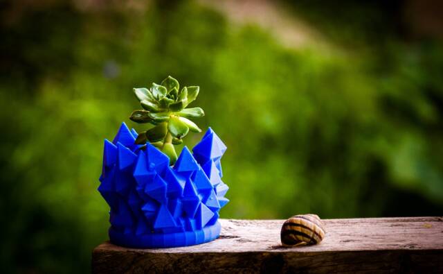 Abstract Succulent Planter, Asymmetric Air Plant Pot, Unique Garden&office Decor, Small Cactus Planter - image 1