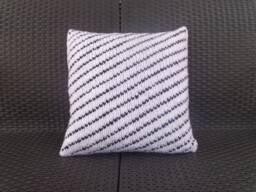Cushion + Cover Acrylic Geometric Lines - thumbnail 1