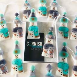 Fused Glass Snowman Decoration - Christmas Decoration, Snowman Cornish Glass, Fused Glass Cornwall - thumbnail 3