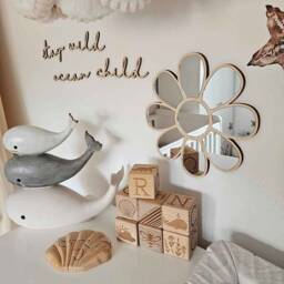 Flower Shatterproof Mirror Perfect Gift For Bedroom & Nursery Daisy Decor Power - thumbnail 3