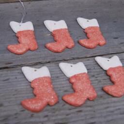 White & Red Elegant Ceramic Santa's Boots, Christmas Tree Decorations, Christmas Decor, Winter Decor Decoration, Pendant - thumbnail 3