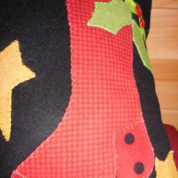 Extra Large Pillow With Christmas Stockings - thumbnail 4