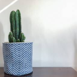 Handmade Blue Zigzag Fabric Planter Cover Minimalist Plant Bag - thumbnail 3